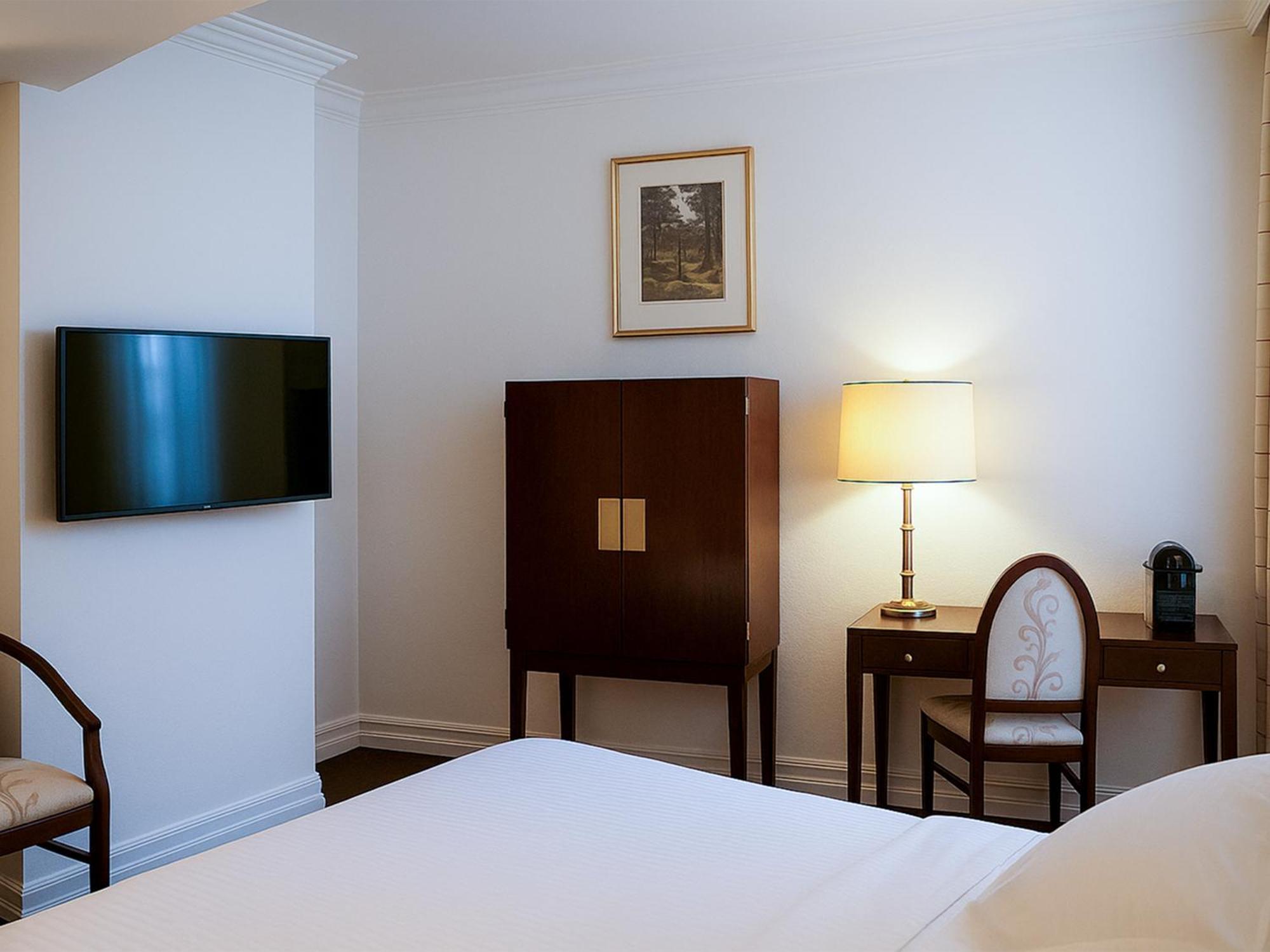 Du Parc - Centre Hotel